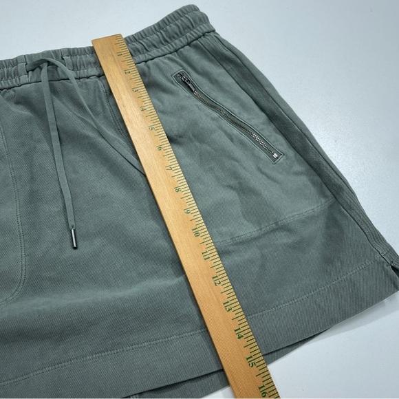 Athleta Skirt Womens Size 8 green - Picture 7 of 8